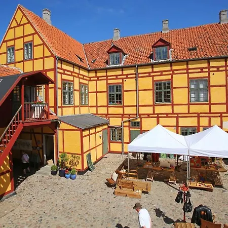 Købmandsgården Kerteminde Bed & Breakfast *