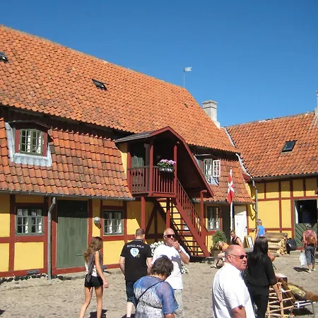Bed & Breakfast Købmandsgården Kerteminde *