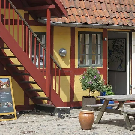 Bed & Breakfast Købmandsgården Kerteminde *