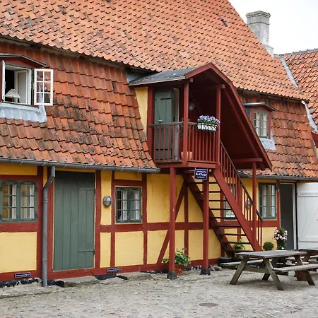 Købmandsgården Kerteminde Bed & Breakfast Dalby
