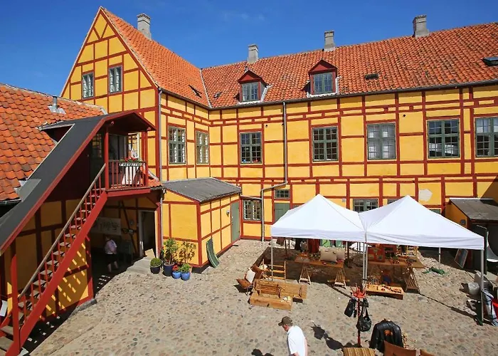 Kobmandsgardens Kerteminde 호텔 *